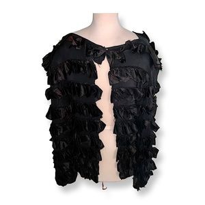 ruffle trim sweater jacket (Large)